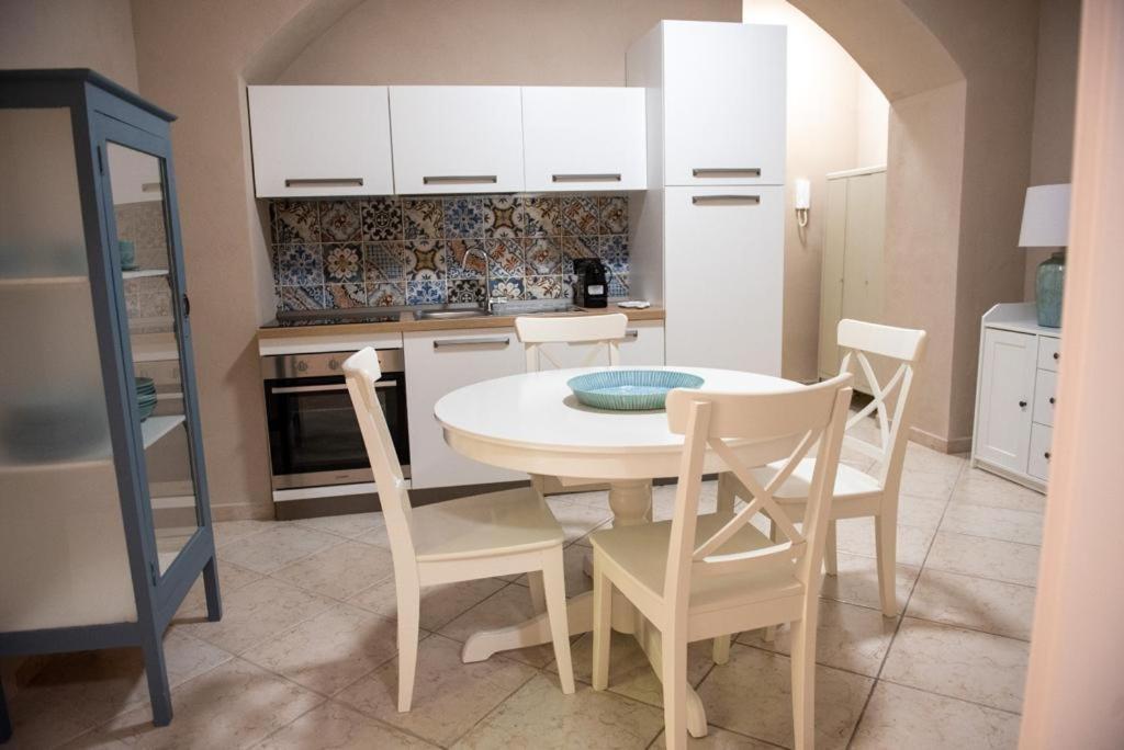 Palazzo Bella Bed & Breakfast Campobello di Licata ภายนอก รูปภาพ