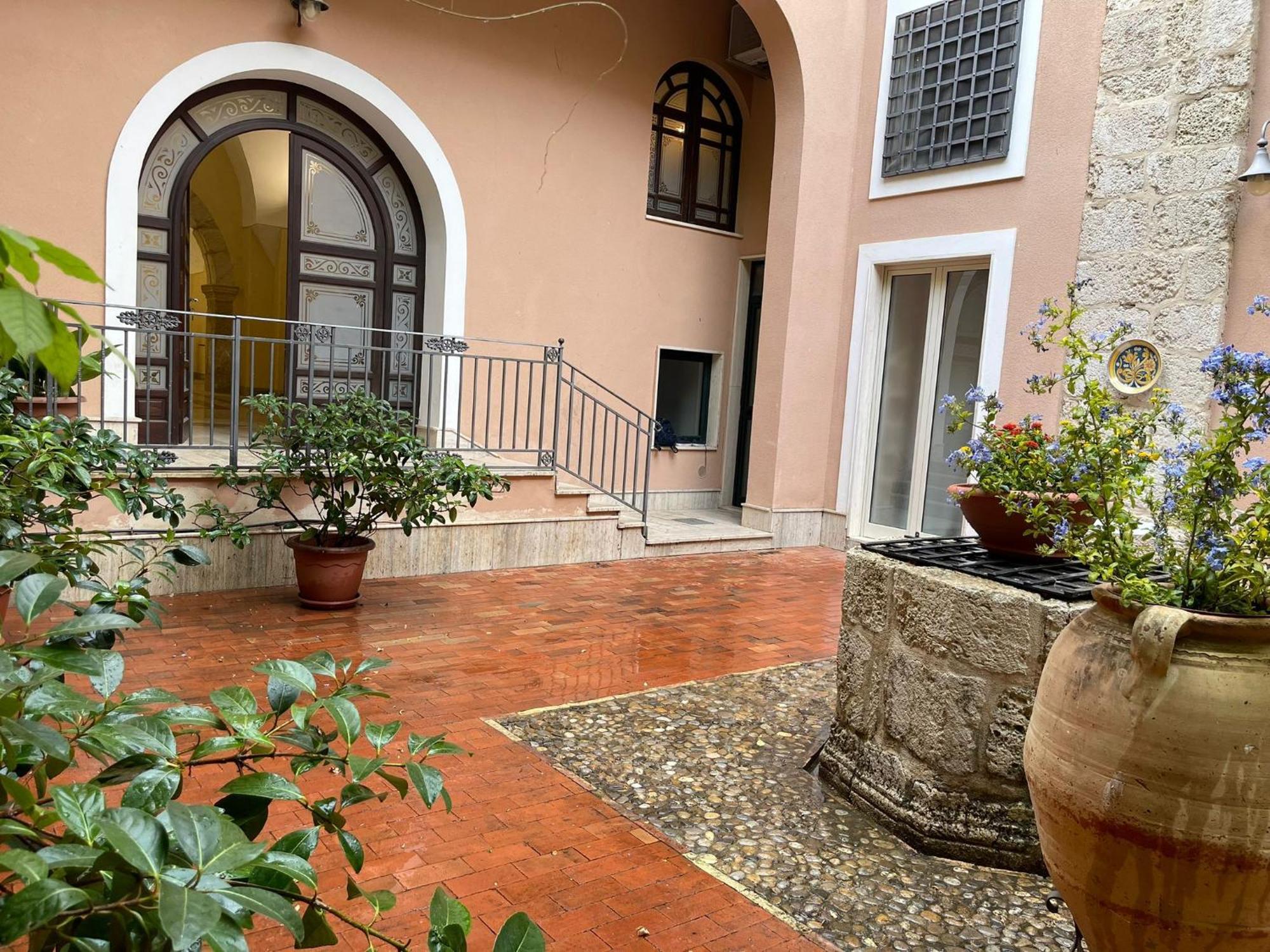 Palazzo Bella Bed & Breakfast Campobello di Licata ภายนอก รูปภาพ